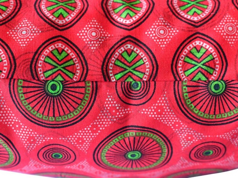 Side Close Up Side Close Up